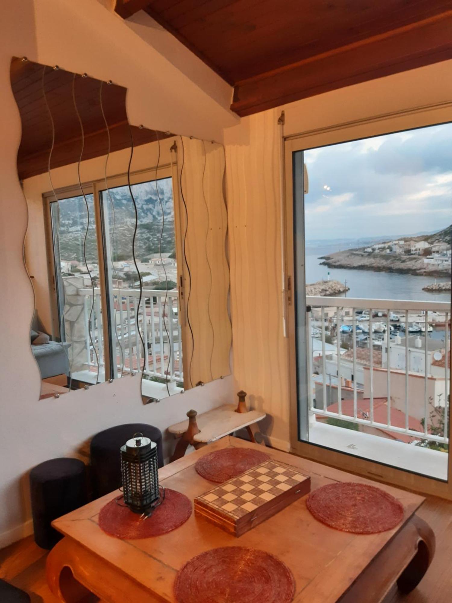 Cabanon Vue Mer Et Calanques Les Goudes Марсилия Екстериор снимка