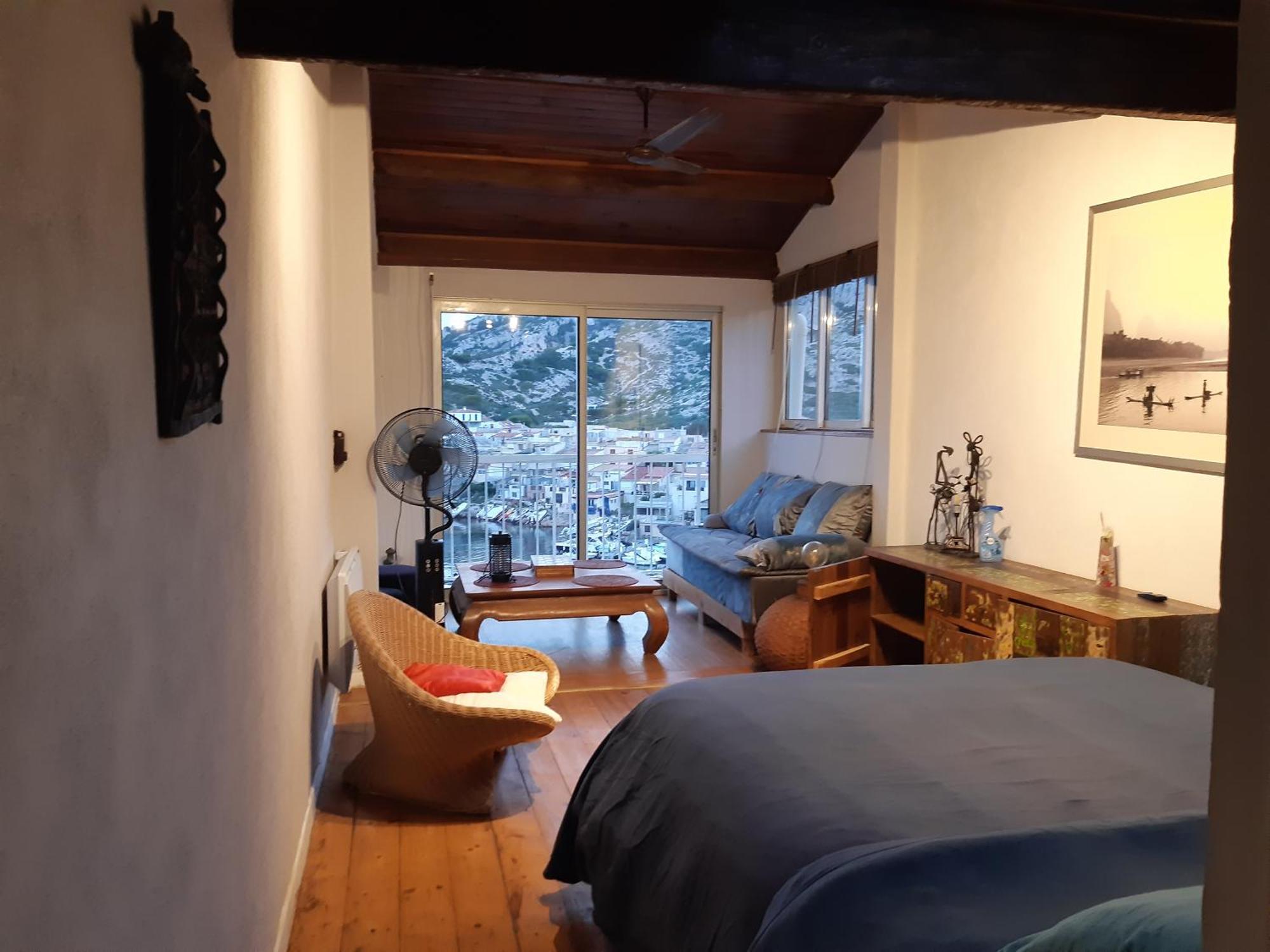 Cabanon Vue Mer Et Calanques Les Goudes Марсилия Екстериор снимка