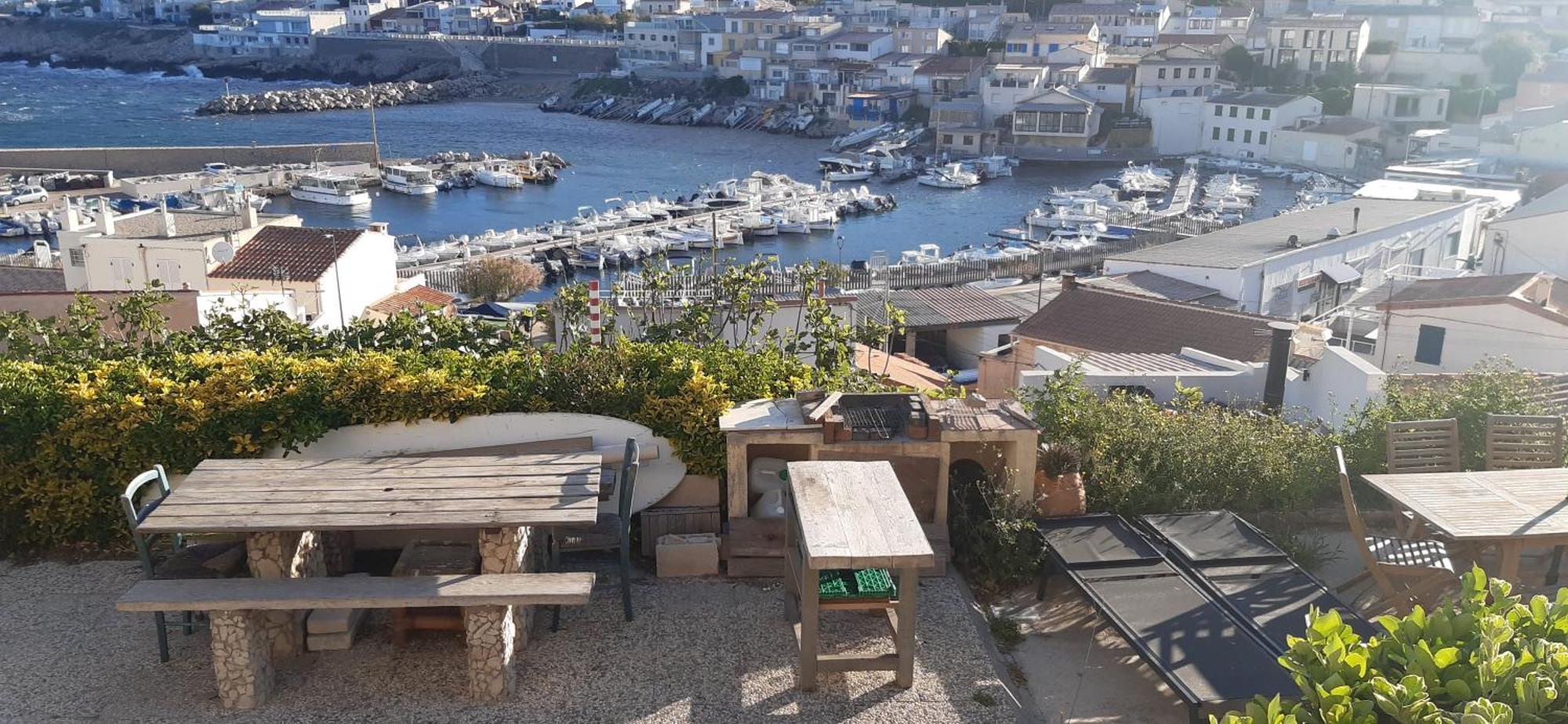 Cabanon Vue Mer Et Calanques Les Goudes Марсилия Екстериор снимка