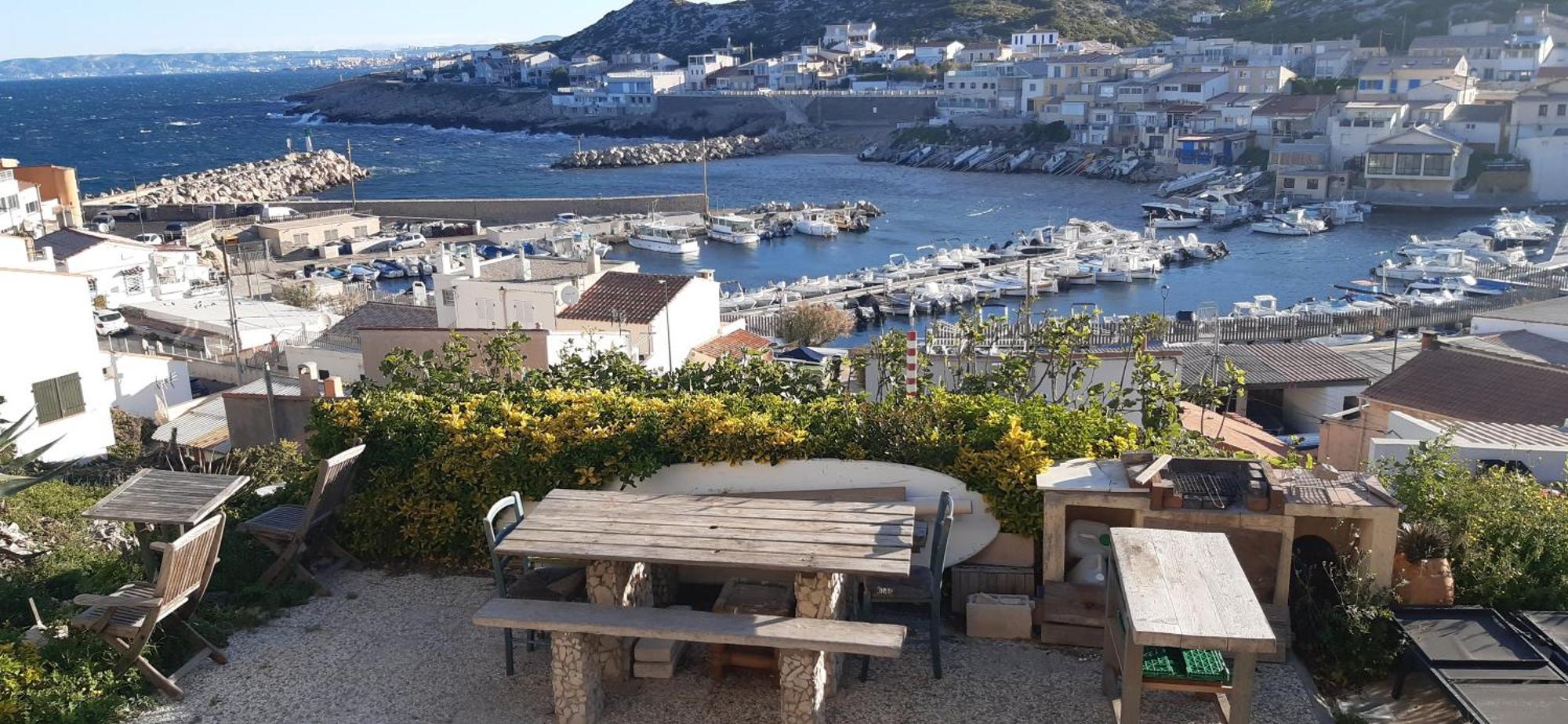 Cabanon Vue Mer Et Calanques Les Goudes Марсилия Екстериор снимка