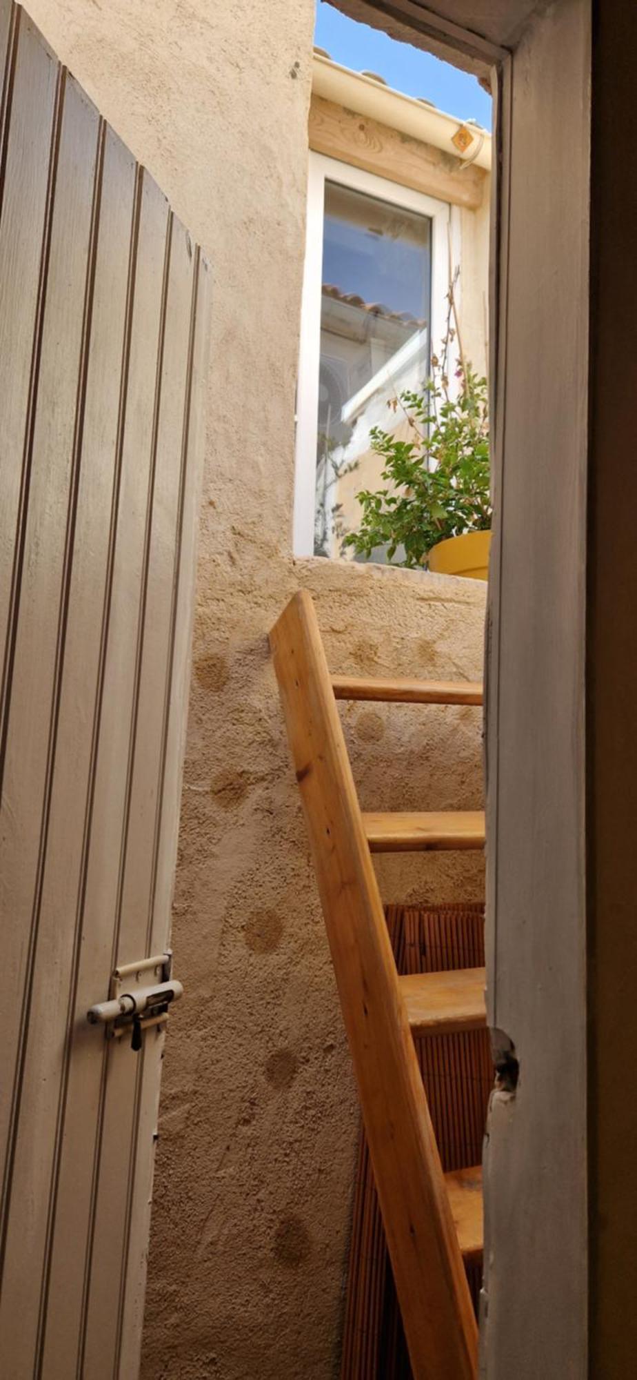 Cabanon Vue Mer Et Calanques Les Goudes Марсилия Стая снимка